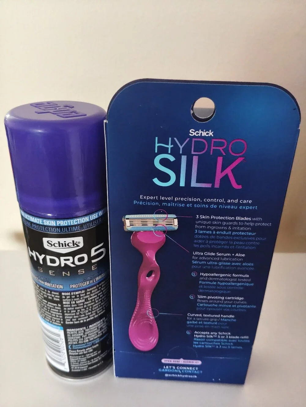 Schick Hydro Silk Pink Razor with Purple Shave Gel Can